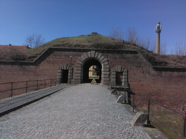 Terezín, Horní vodní brána z druhej strany