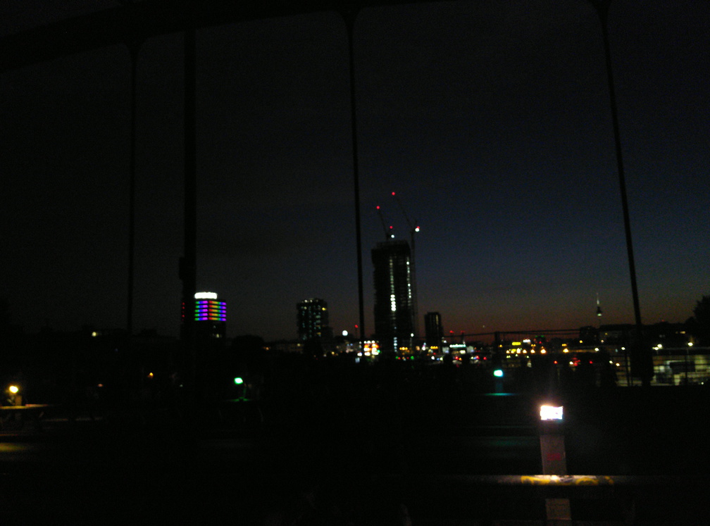 Nočný pohľad na Berlín